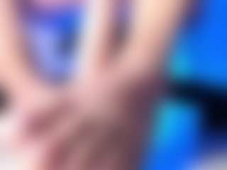 april-johnson MILF webcam performer live streaming