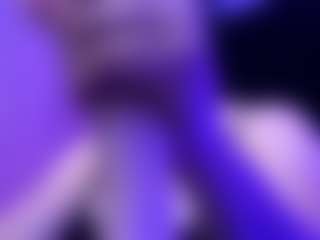 Live cam show with april-johnson - Spy Mature on Camiplay Live
