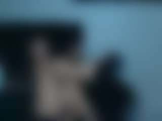 Live cam show with meryemm - Living Room on Big Tits