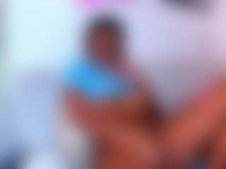 Live cam show with D A Y A N A - Anal Curvy on Sweet Sext