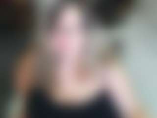 Live cam show with Lana - Glasses on SquirtSoMuch
