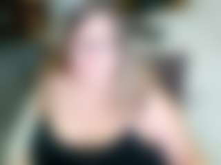 Live cam show with Lana - Blue Eyes on Camming Site