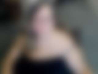 Live cam show with Lana - Ass Clapping on SpunkLive