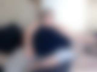 Live cam show with Lana - Ass Clapping on livesuperchat.net