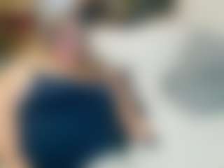 Live cam show with Lana - Ass Clapping on CamClone