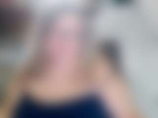 Live cam show with Lana - Glasses on CSO-WL