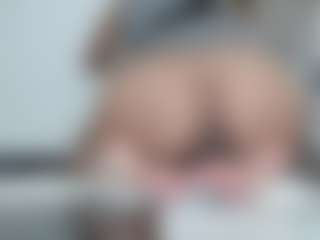 Live cam show with saaramiiller - Handjob on Camsoda Late Night