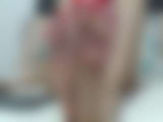 Live cam show with saaramiiller - Toes on Camiplay Live