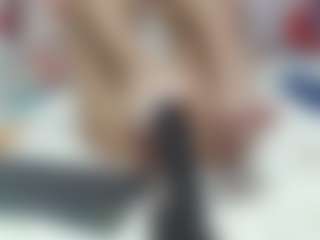 Live-Cam-Show mit saaramiiller - Camel Toe auf Camsoda