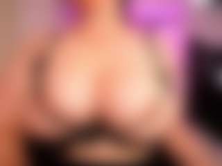 Mikasa Rose's Live Sex Cam Show
