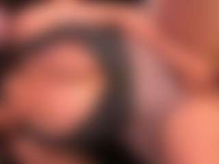 Mikasa Roses Live-Sex-Cam-Show