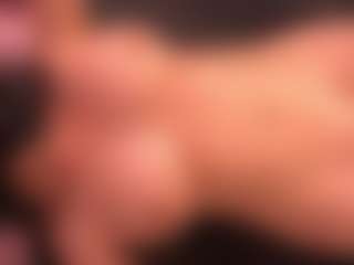 Live cam show with Mikasa Rose - Big Tits on StripNow
