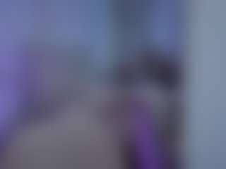 BriannaSalinas's Live Sex Cam Show