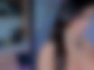 BriannaSalinas's Live Sex Cam Show