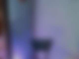 Live cam show with BriannaSalinas - Lovense on studioflirtlive.com