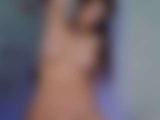 BriannaSalinas's Live Sex Cam Show