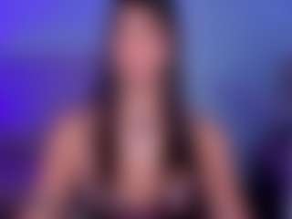 BriannaSalinas's Live Sex Cam Show