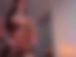 BriannaSalinas's Live Sex Cam Show