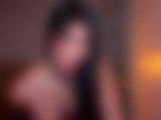 Live cam show with BriannaSalinas - Facial Piercings on Hubzter Live