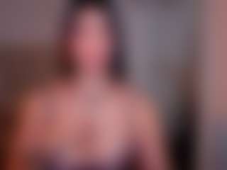 Live cam show with BriannaSalinas - Young Adult on Instabang