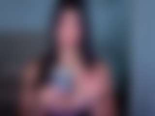 BriannaSalinas's Live Sex Cam Show