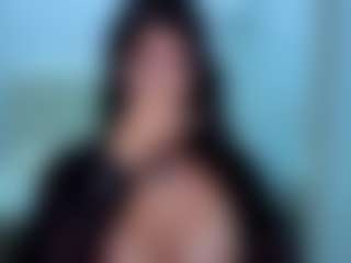 BriannaSalinas's Live Sex Cam Show