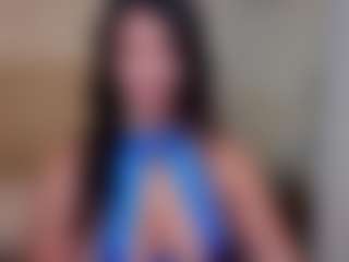 Live cam show with BriannaSalinas - Brown Hair on Lustler