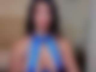 Live cam show with BriannaSalinas - HD Brown Hair on Dolls Live