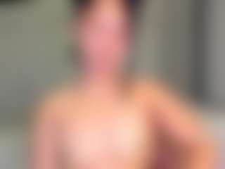 Live cam show with nolababy - Juguetes on Mixed Magazine Live
