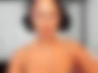 Live cam show with nolababy - Cum on Free Soda