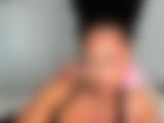 Live cam show with nolababy - Athletic Tease on slutload