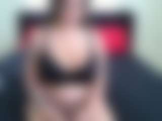 Live cam show with Baddie_kiki - Pornstar Cosplay on Uber Horny
