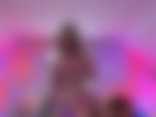 AriaNina's Live Sex Cam Show