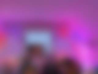 AriaNina's Live Sex Cam Show