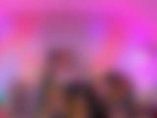 AriaNina's Live Sex Cam Show