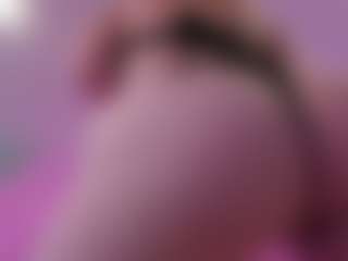 AriaNina's Live Sex Cam Show