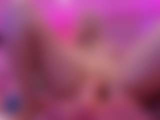 AriaNina's Live Sex Cam Show