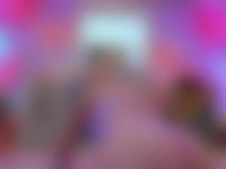 AriaNinaのライブセックスチャットショー