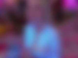 AriaNina's Live Sex Cam Show