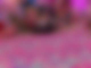 AriaNina's Live Sex Cam Show
