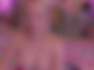 Live cam show with AriaNina - Skinny MILF on x69.live