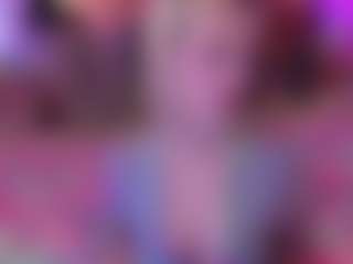Live cam show with AriaNina - Drinking on live.xheat.ai