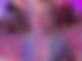 AriaNina's Live Sex Cam Show