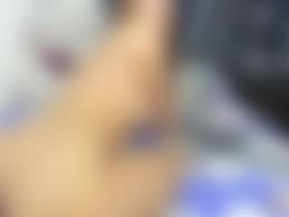 Live cam show with cute mia - Creampie on sexylive.show