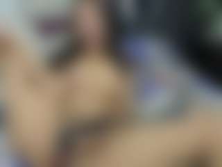 cute mia's Live Sex Cam Show
