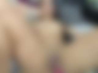 cute mia's Live Sex Cam Show