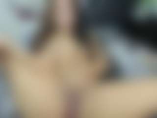 cute mia's Live Sex Cam Show