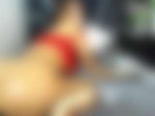 Live cam show with cute mia - Facial Piercings on CamClone