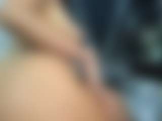 cute mia's Live Sex Cam Show