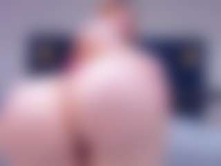 Live cam show with Mandy Bunny - Shaved Pussy Toys on Camiplay Live